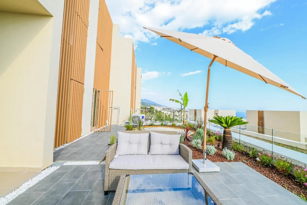 Green Cost Luxury Apt 239 Apartment Paljasa