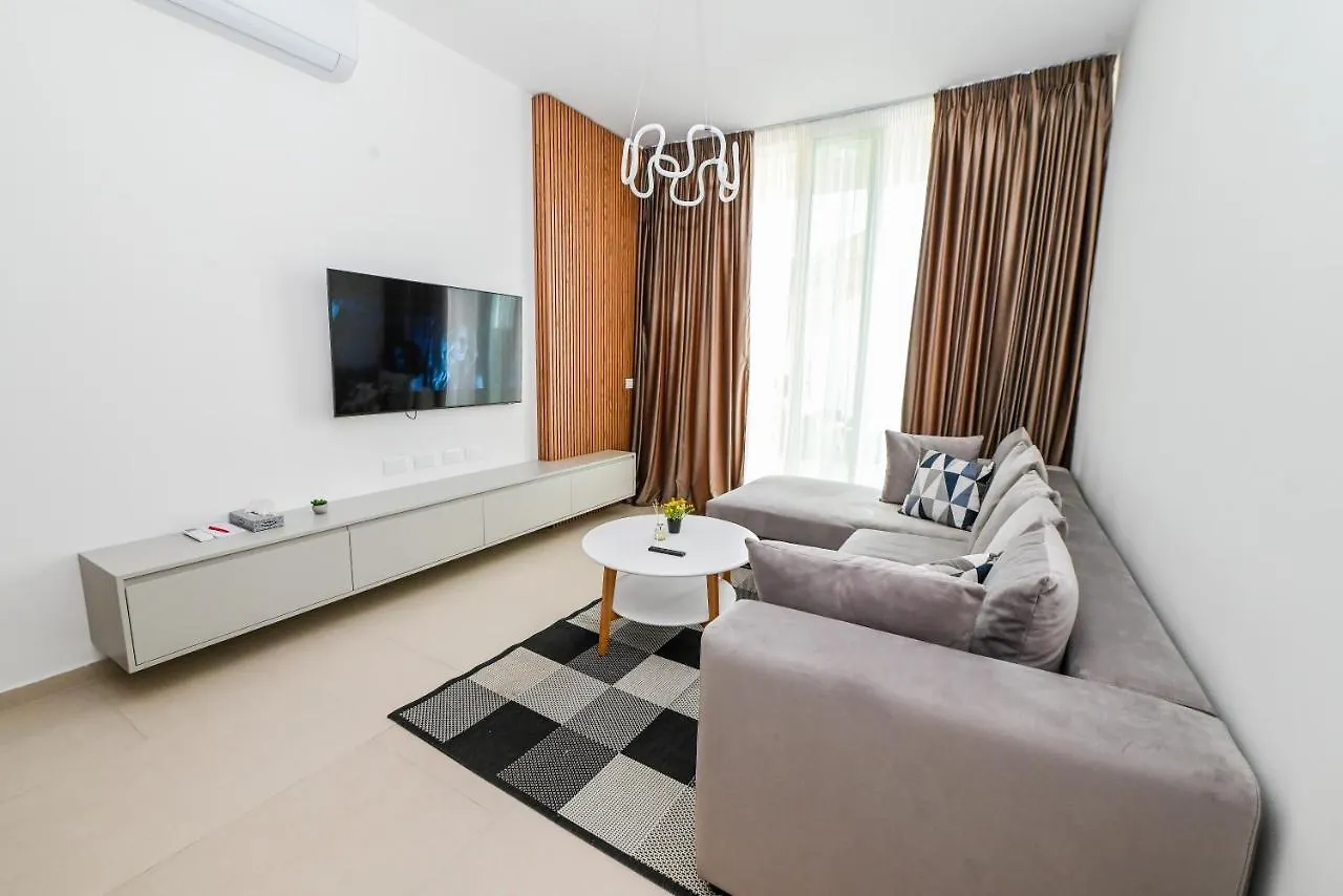 Apartment Green Cost Luxury Apt 239 Paljasa Albania