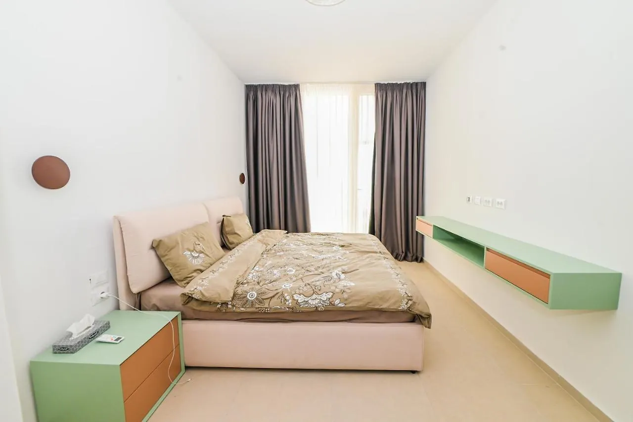 Apartment Green Cost Luxury Apt 239 Paljasa