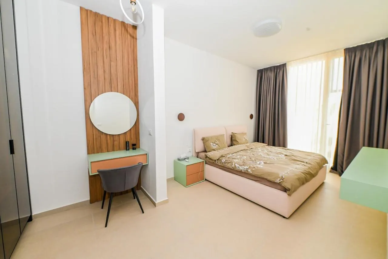 Apartment Green Cost Luxury Apt 239 Paljasa Albania