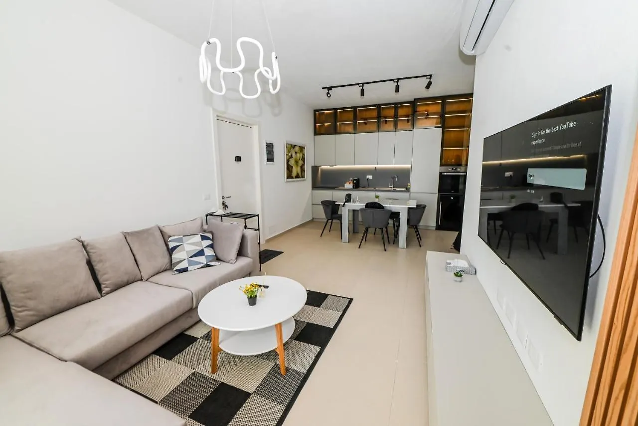 Green Cost Luxury Apt 239 Paljasa 0*,  Albania