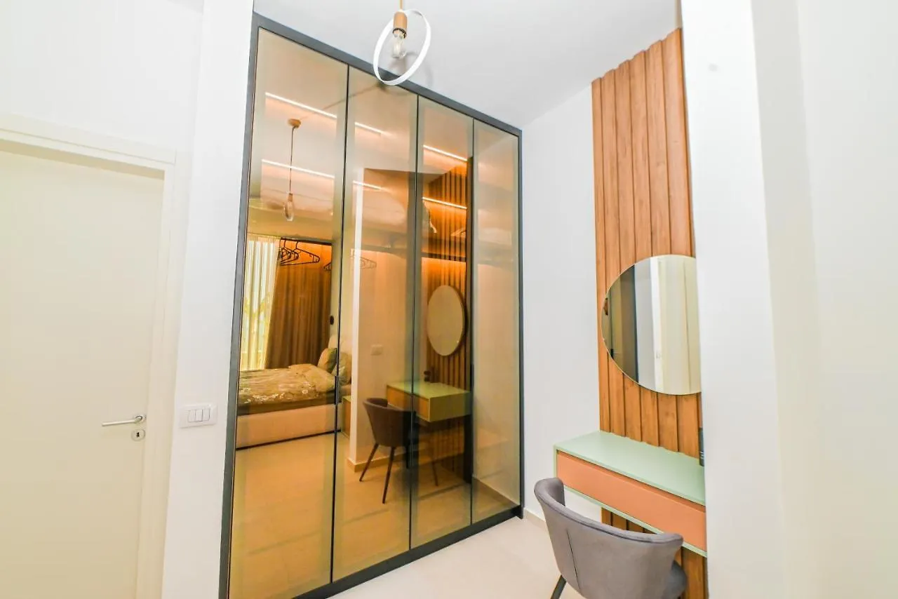 Green Cost Luxury Apt 239 Paljasa